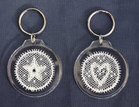 RTW Bucks Point Heart and Star Keyring motifs